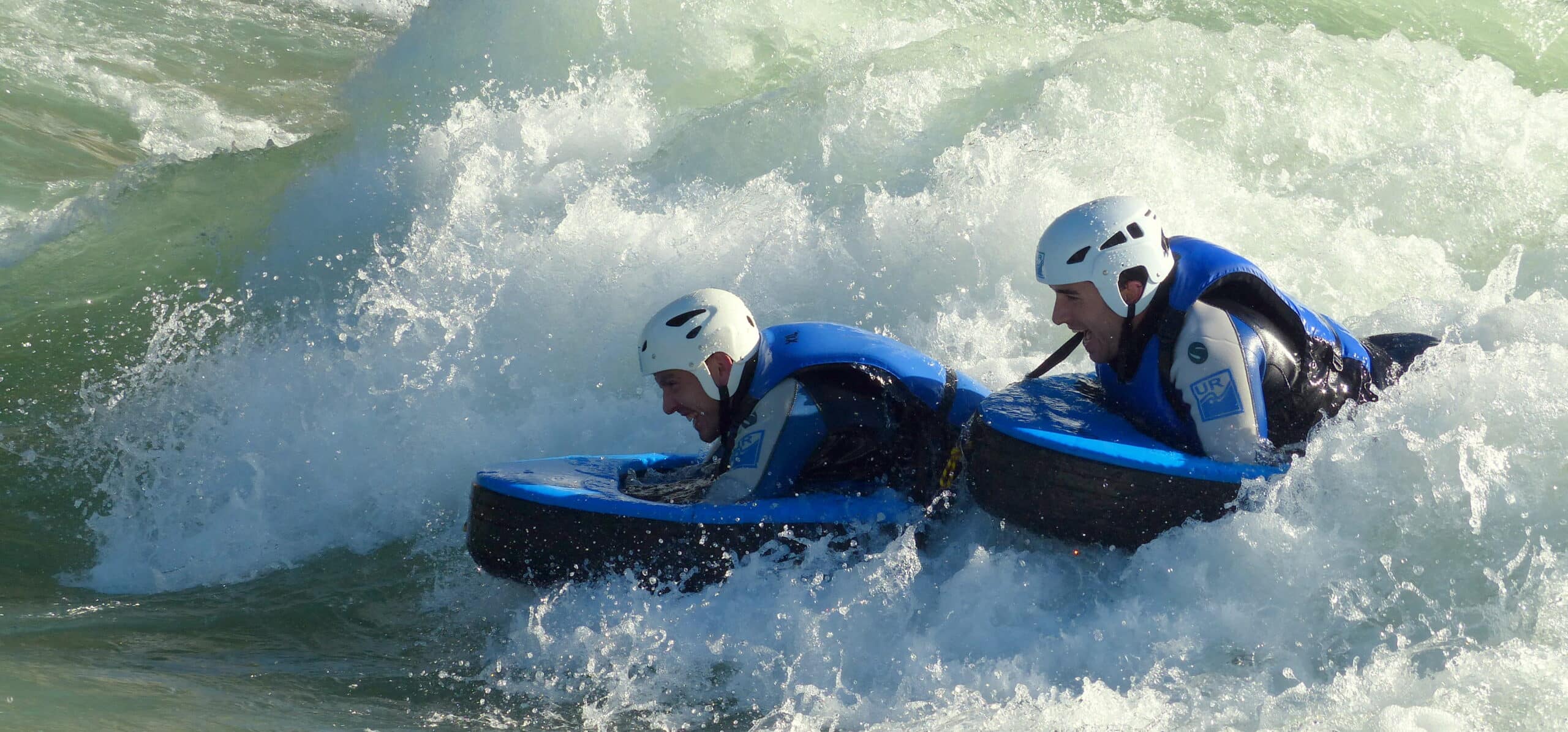 despedida de soltero en el Pirineo, con una actividad de Hidrospeed en el río Gállego con UR Pirineos hidrospeed-murillo-de-gallego