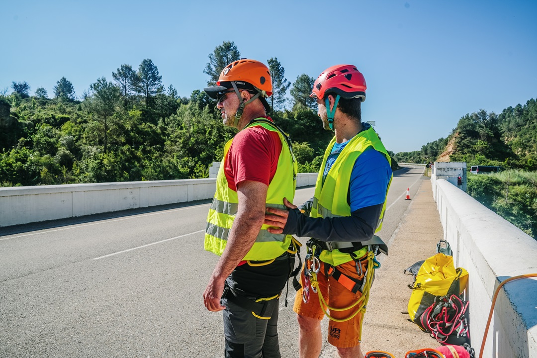 acompañamiento con guias profesionales para deportes de aventura