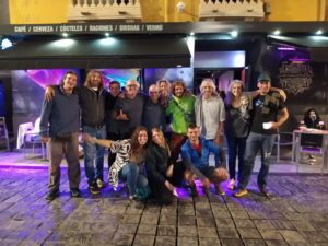 felices fiestas de parte de todo el equipo ur pirineos