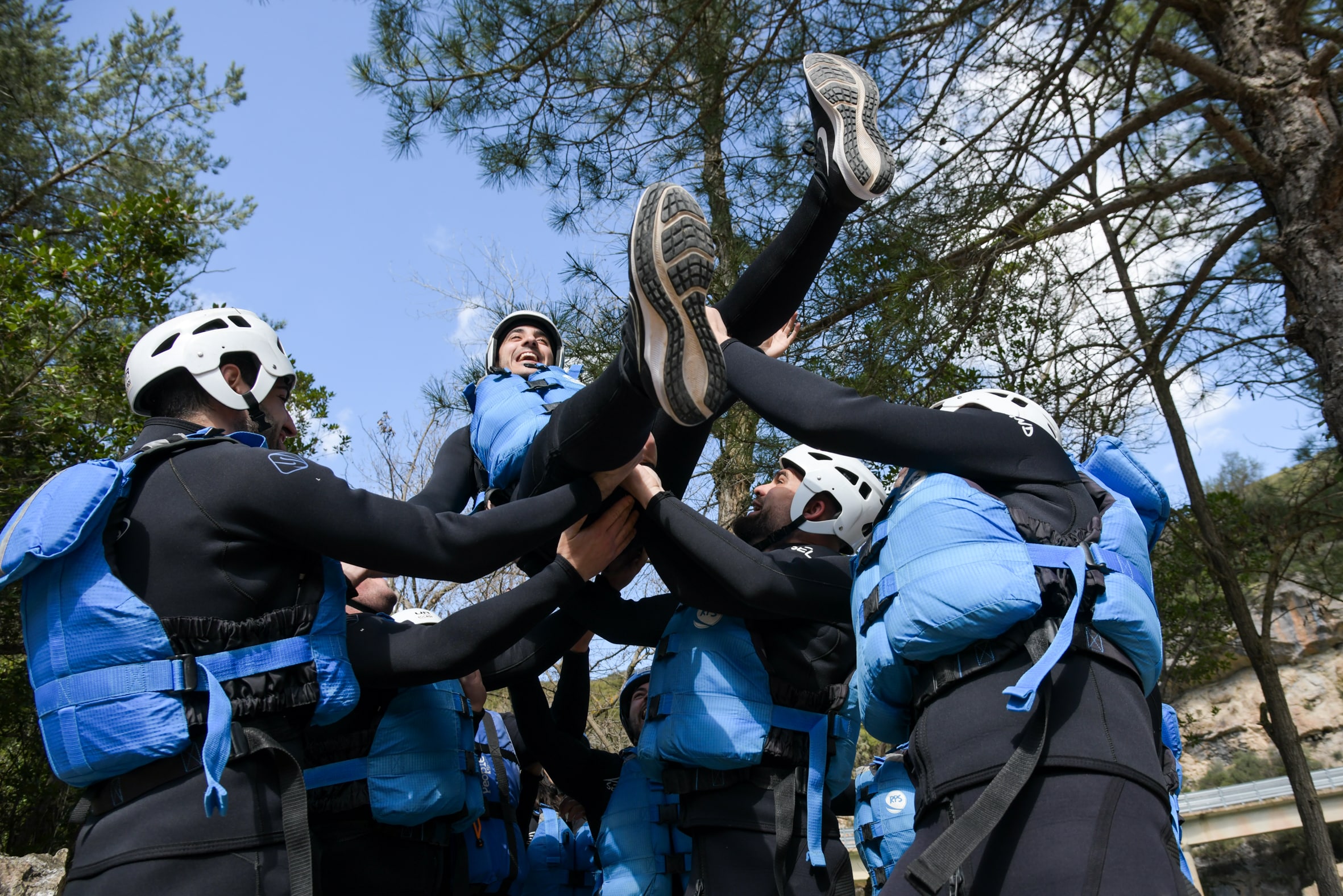 despedidas en el Pirineo Aragonés - Actividades al aire libre cerca de Zaragoza para grupos|aventura en pareja en el Pirineo|