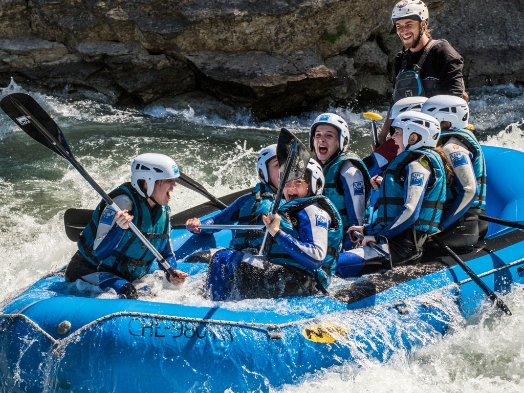 rafting-con-centros-escolares-en-jaca