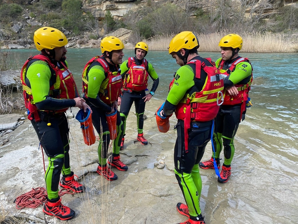 ur-pirineos-rescue3-instructores-rescate|ur-pirineos-rescue3-evaluacion-instructores|ur-pirineos-rescate-instructores-avanzado|ur-pirineos-rescue3-evaluacion-instructores-2|ur-pirineos-rescue3-instructores-srt|ur-pirineos-rescue3-instructores