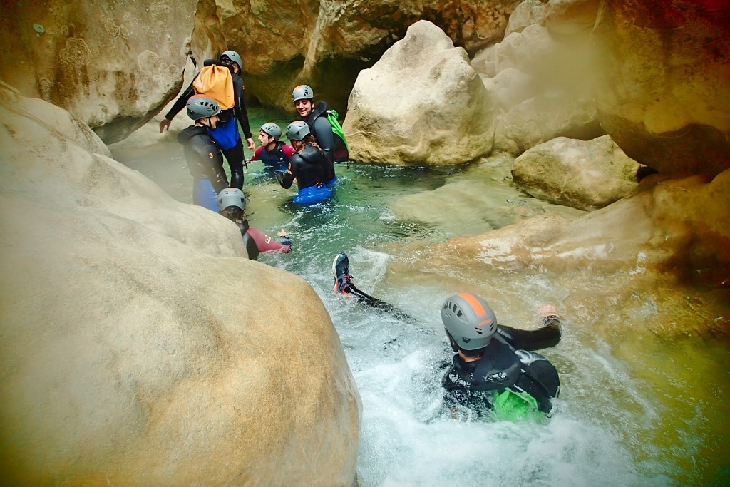 Curso de formación en barrancos con acreditación en rescate Rescue3 WCT|olympus-digital-camera|ur-pirineos-instalaciones-barrancos|ur-pirineos-aseguramiento-rapel|ur-pirineos-autorrescate-barrancos
