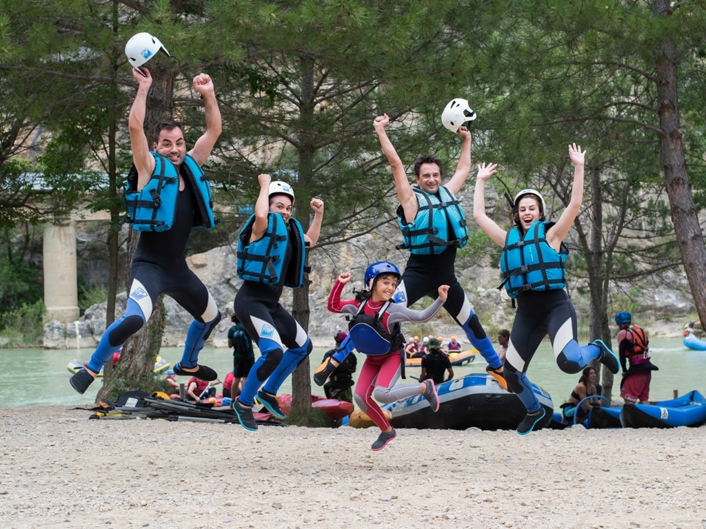 Vacaciones multiaventura en familia con niños de 8 años UR Pirineos