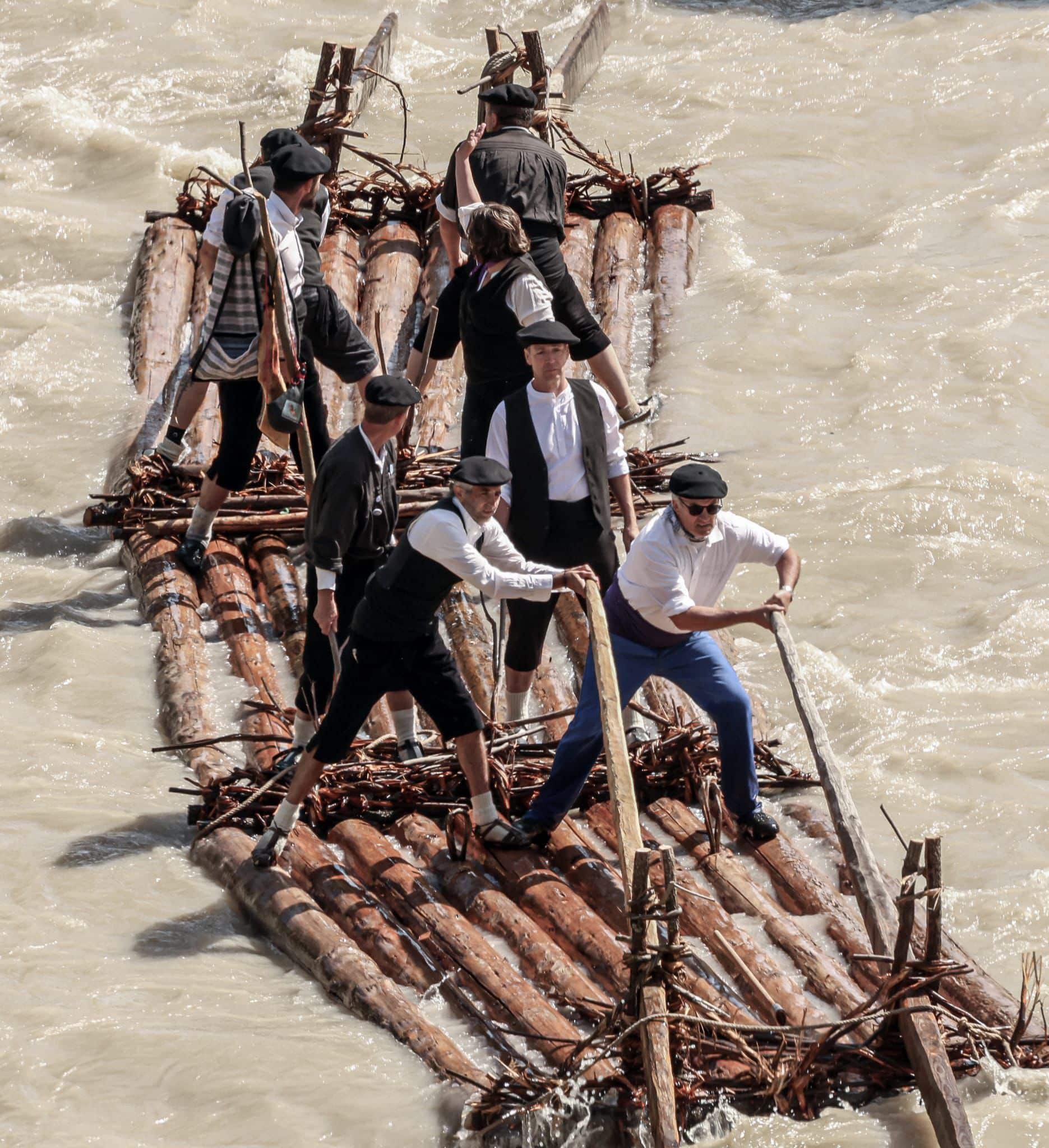nabatas en el río Gállego 